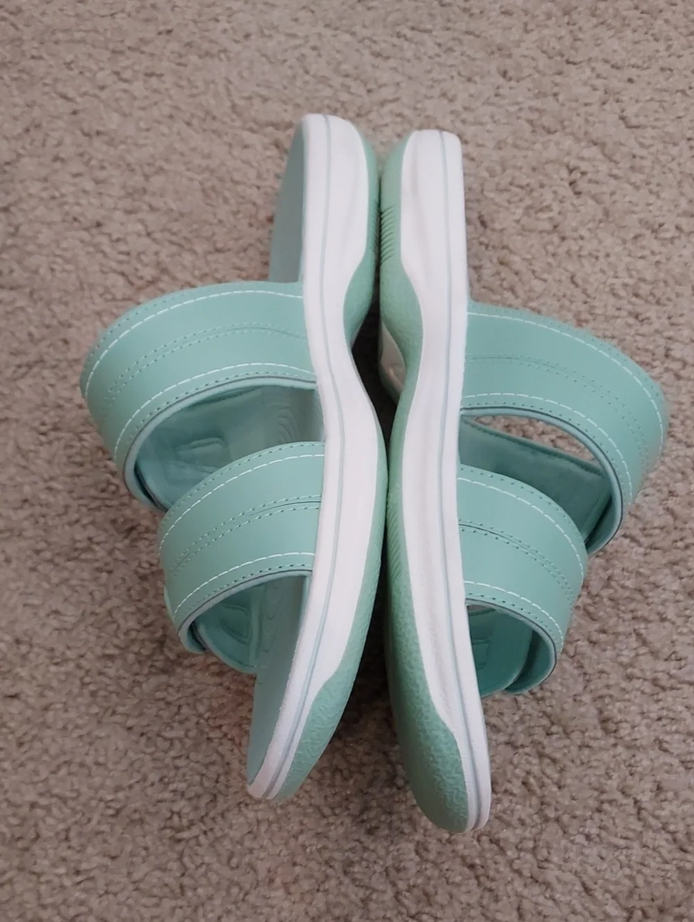 Clarks Cloud Steppers Sandles Size 9M
